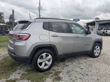 Used 2018 Jeep Compass Latitude w/ Popular Equipment Group image 4