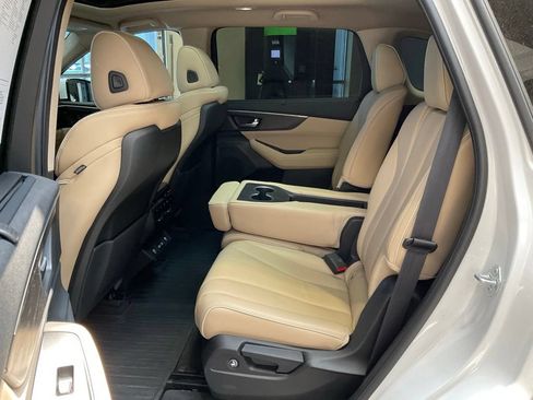 Certified 2023 Acura MDX SH-AWD w/ Advance Package image 25