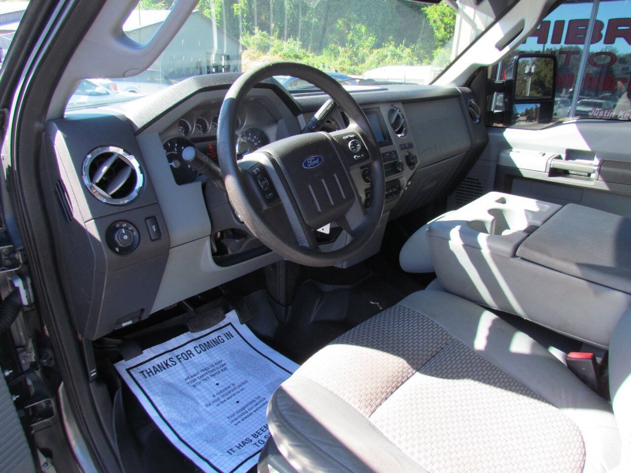 Used 2016 Ford F250 XLT w/ XLT Premium Package AWD/4WD image 9
