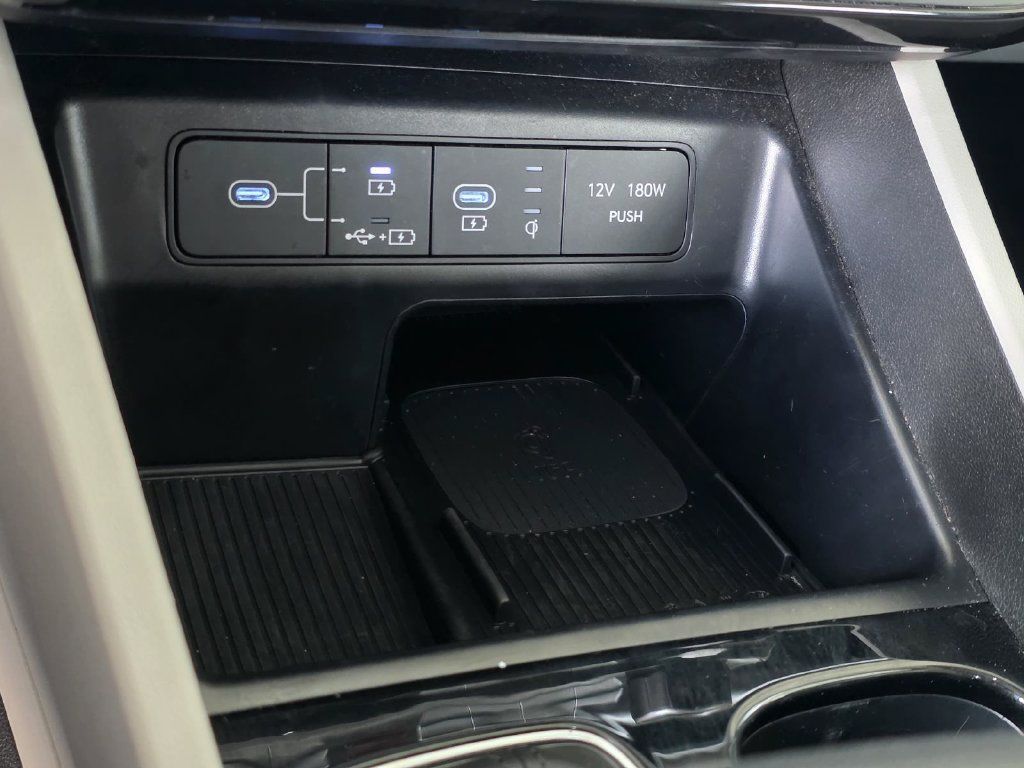 Used 2025 Hyundai Tucson SEL FWD image 18