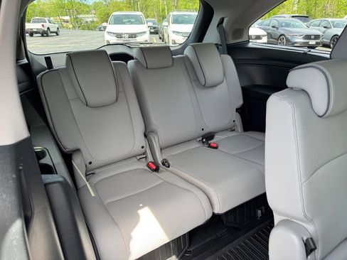 Certified 2024 Honda Odyssey Elite image 12
