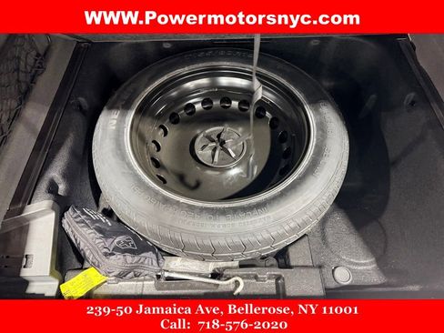 Used 2020 Mercedes-Benz GLE 350 4MATIC w/ MBUX Technology Package image 15