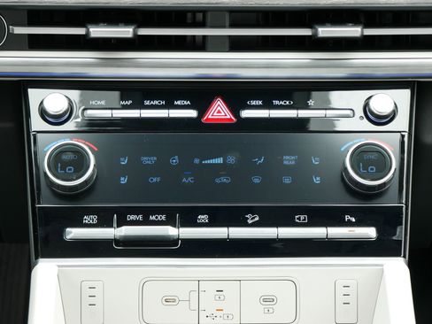 New 2026 Hyundai Santa Fe Limited AWD/4WD image 11