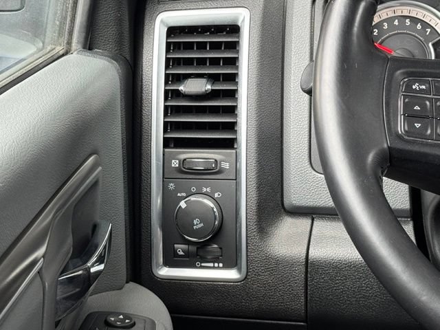 Used 2017 RAM 1500 Big Horn AWD/4WD image 14