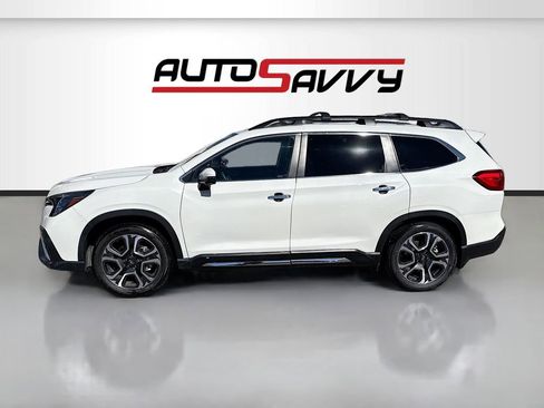 Used 2023 Subaru Ascent Touring image 4