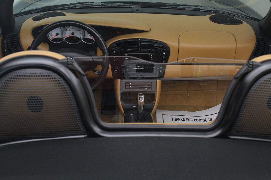 Used 2000 Porsche Boxster S RWD image 7