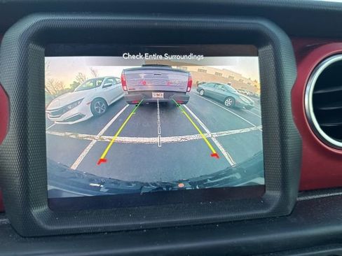 Used 2020 Jeep Wrangler Unlimited Rubicon image 12