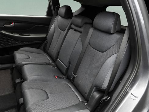 Used 2019 Hyundai Santa Fe AWD image 17