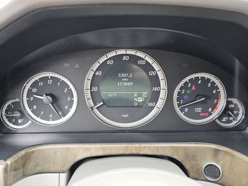 Used 2011 Mercedes-Benz E 350 4MATIC Sedan w/ Premium 1 Pkg image 30