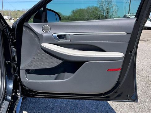 Used 2021 Hyundai Sonata Limited image 29