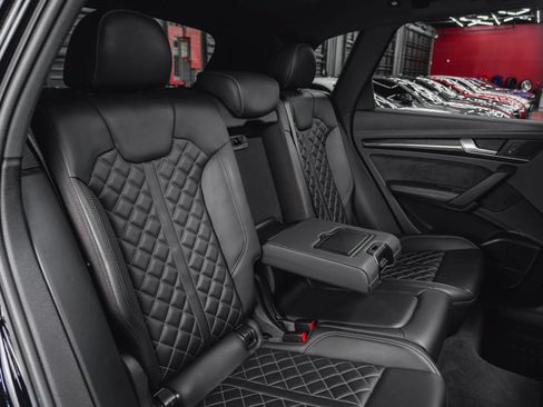 Used 2018 Audi SQ5 Premium Plus w/ Navigation Package AWD/4WD image 45