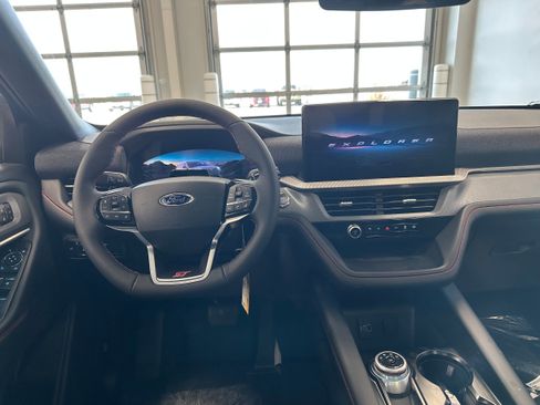 New 2026 Ford Explorer ST w/ Sun And Sound Package image 44