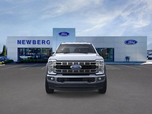 New 2026 Ford F550 4x4 Regular Cab Super Duty image 2