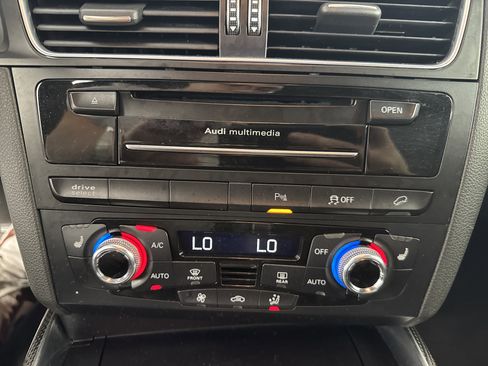 Used 2015 Audi SQ5 Premium Plus w/ Technology Package image 25