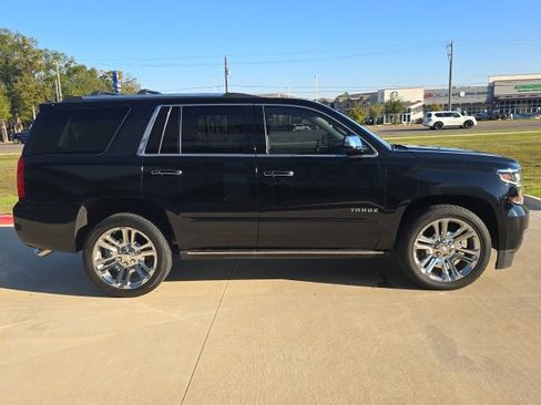 Used 2020 Chevrolet Tahoe Premier w/ Premier Plus Edition image 5