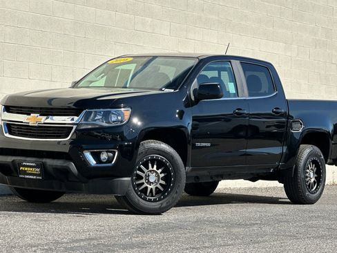 Used 2016 Chevrolet Colorado LT w/ LT Convenience Package image 8