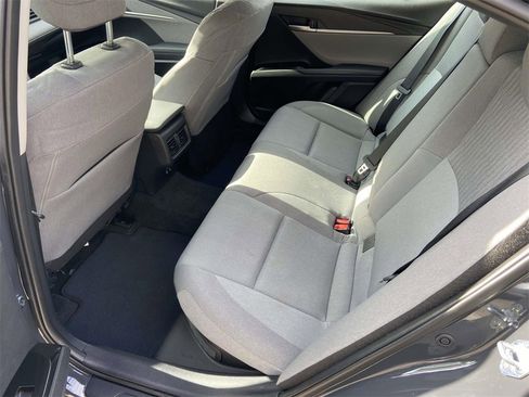Used 2025 Toyota Camry LE image 17
