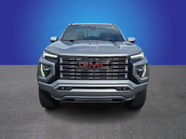Used 2025 GMC Canyon Denali AWD/4WD image 2