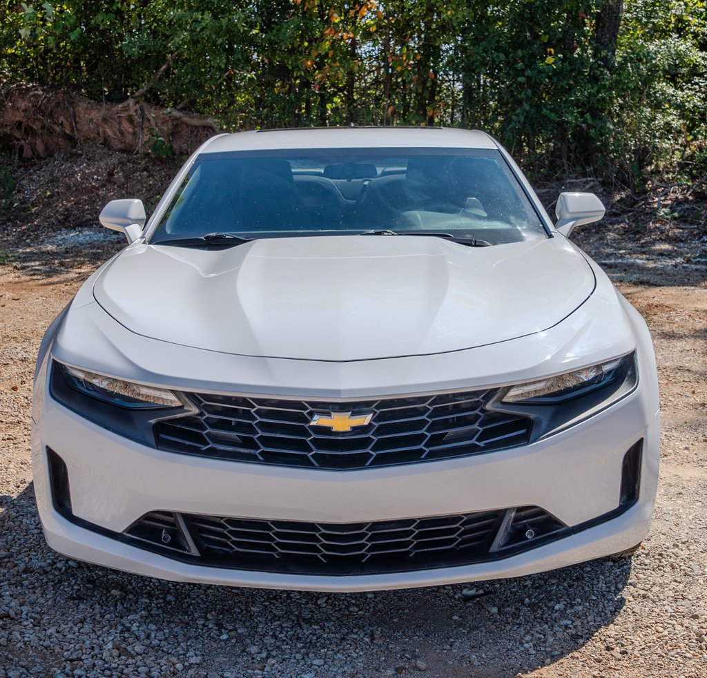 Used 2023 Chevrolet Camaro LT RWD image 8