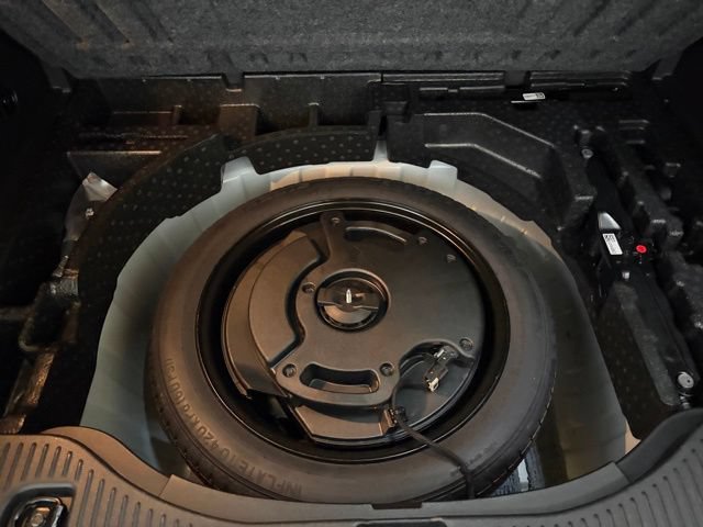 Used 2022 Buick Encore Preferred w/ Safety Package AWD/4WD image 12