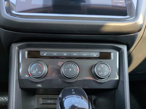 Used 2024 Volkswagen Tiguan Wolfsburg Edition w/ Panoramic Sunroof Package image 18