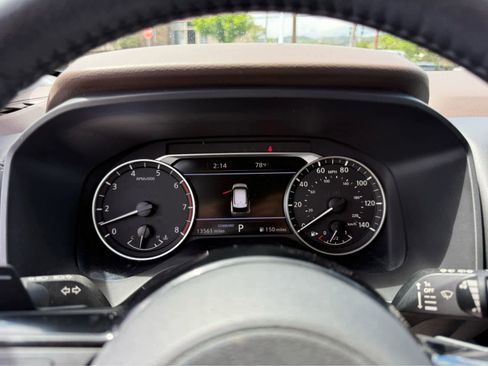 Used 2023 Nissan Rogue SL w/ SL Premium Package FWD image 7