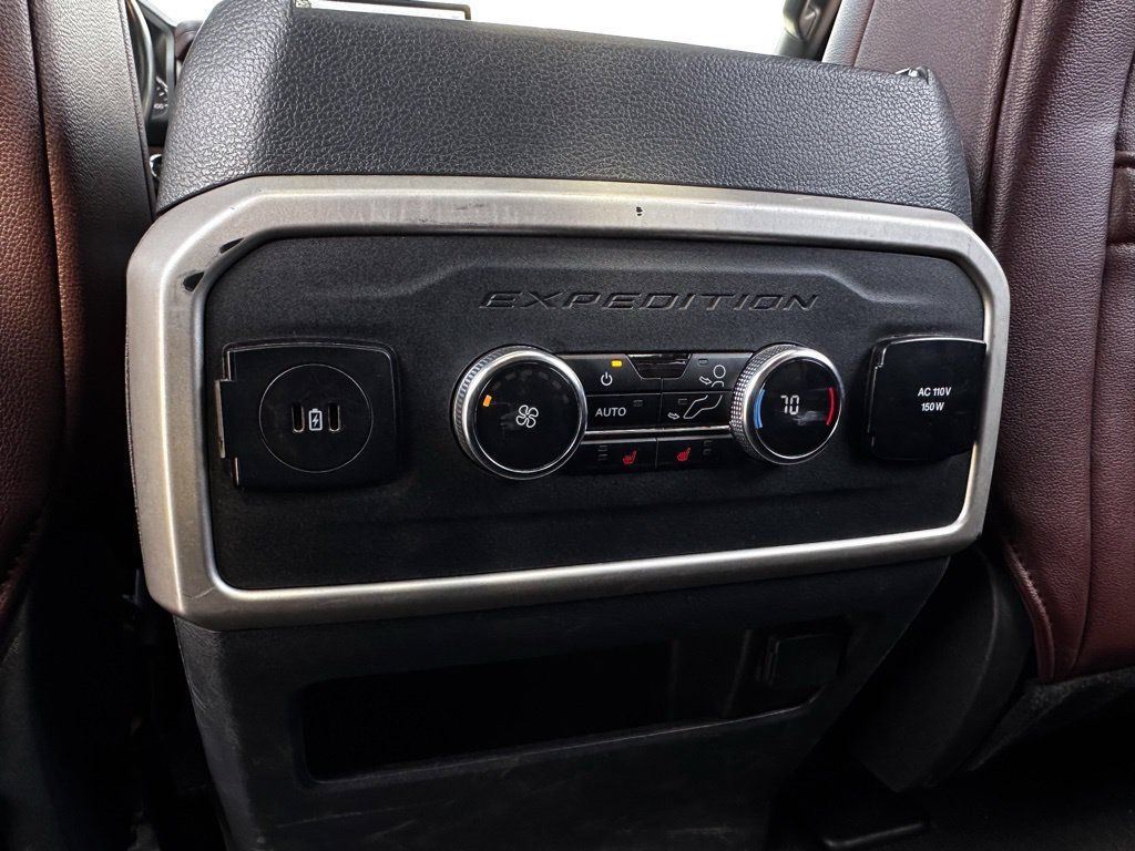 Used 2024 Ford Expedition Max Limited RWD image 22
