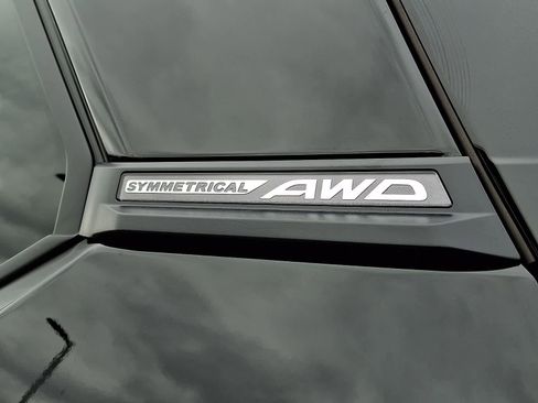 Used 2026 Subaru Forester Premium AWD/4WD image 31