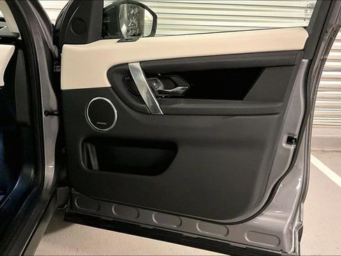 Certified 2025 Land Rover Discovery Sport S image 26