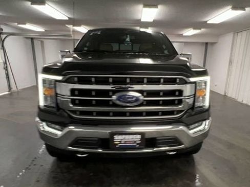 Used 2023 Ford F150 Lariat w/ Trailer Tow Package image 3
