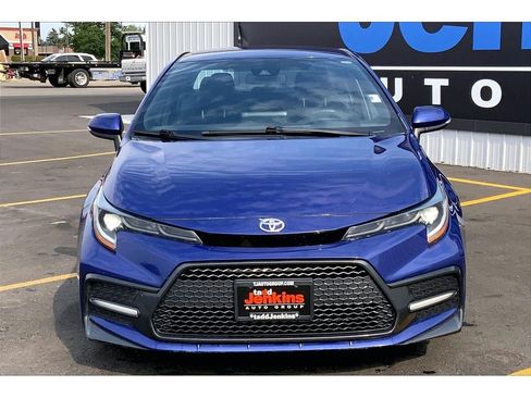 Used 2022 Toyota Corolla SE w/ Body Protection Package (TMS) FWD image 3