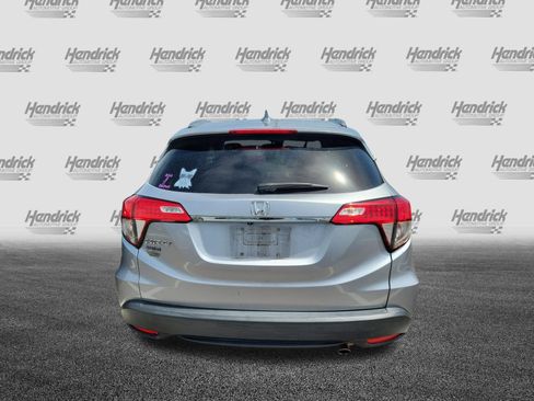 Used 2021 Honda HR-V EX image 9
