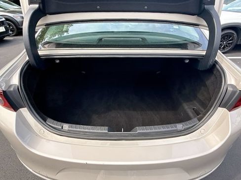 Used 2024 MAZDA MAZDA3 s FWD image 31