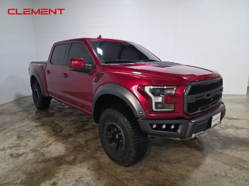 Used 2019 Ford F150 Raptor w/ Equipment Group 802A Luxury image 3