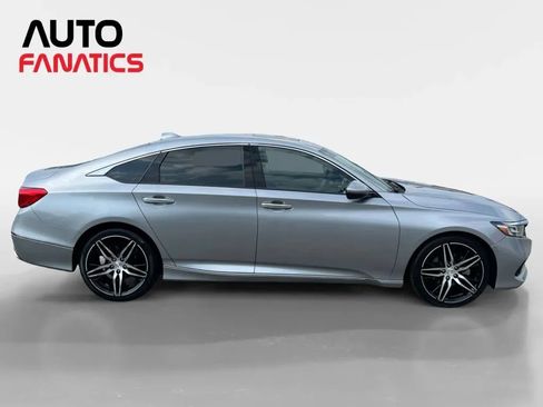 Used 2022 Honda Accord Touring image 7