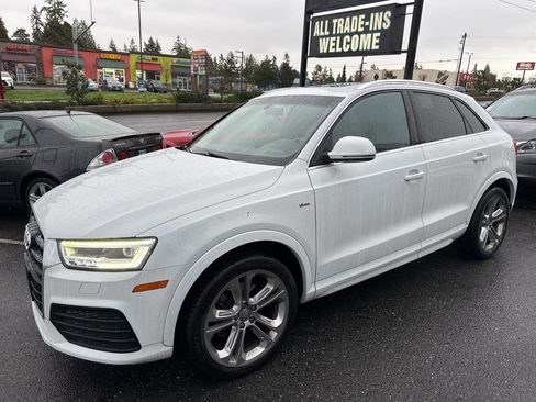 Used 2016 Audi Q3 2.0T Prestige w/ Prestige Package image 1