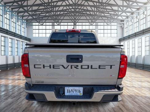 Used 2021 Chevrolet Colorado Z71 w/ Safety Package RWD image 5