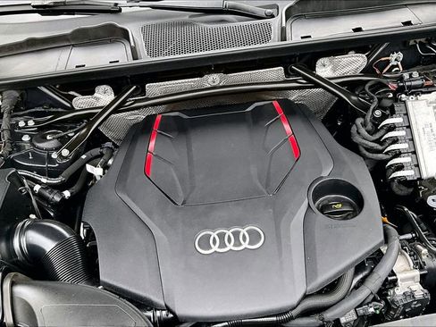 Used 2023 Audi SQ5 Premium Plus w/ Premium Plus Package AWD/4WD image 31
