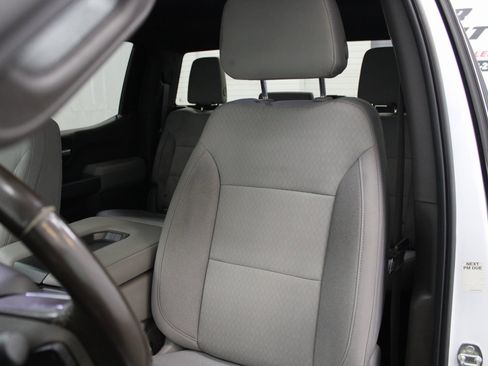 Used 2021 Chevrolet Silverado 1500 LT image 17