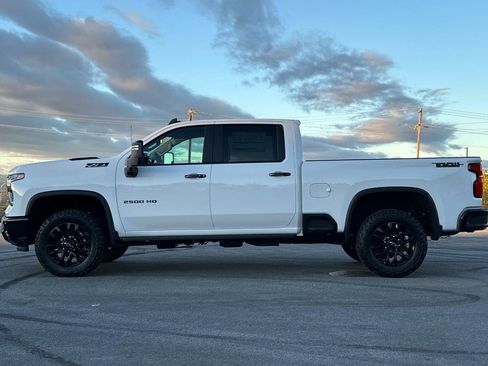New 2026 Chevrolet Silverado 2500 LT w/ Trail Boss Package image 7
