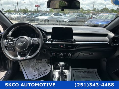 Used 2021 Kia Forte GT-Line w/ GT-Line Premium Package image 15