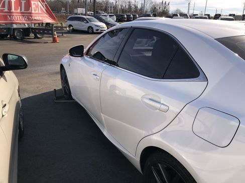 Used 2019 Lexus IS 300 F Sport image 3