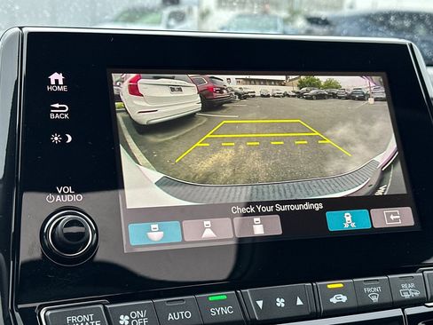 Used 2024 Honda Odyssey Elite image 22