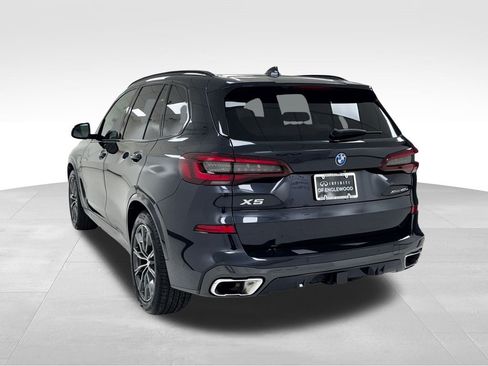 Used 2022 BMW X5 xDrive45e w/ M Sport Package image 5