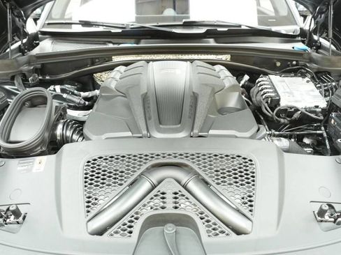 New 2026 Porsche Macan S AWD/4WD image 30