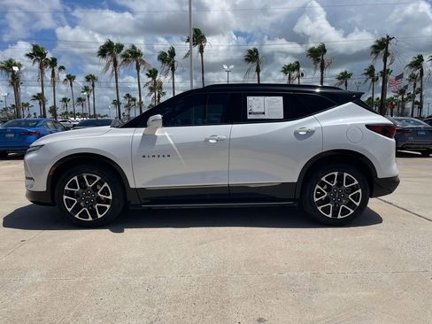 Used 2023 Chevrolet Blazer RS w/ Driver Confidence II Package FWD image 2