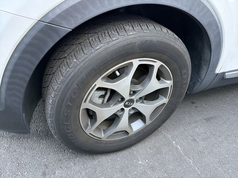 Used 2020 Kia Telluride EX w/ Towing Package image 10