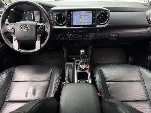 Used 2021 Toyota Tacoma TRD Off-Road w/ TRD Premium Off Road Package AWD/4WD image 20