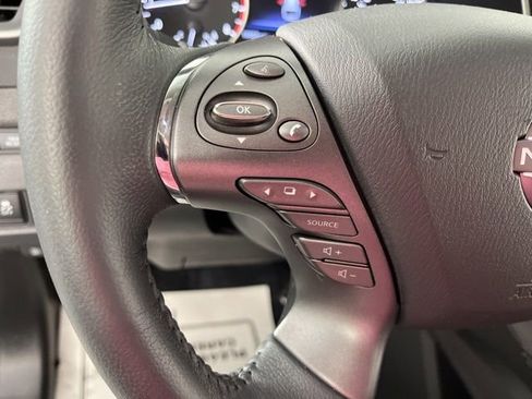 Used 2024 Nissan Murano SV image 22