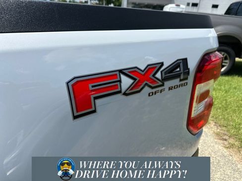 Certified 2025 Ford Maverick XLT w/ XLT Luxury Package AWD/4WD image 25